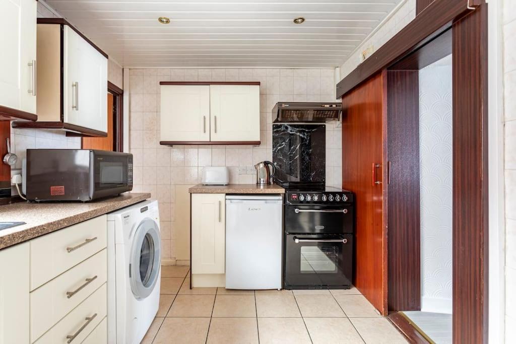 Central Belfast Town House Εξωτερικό φωτογραφία